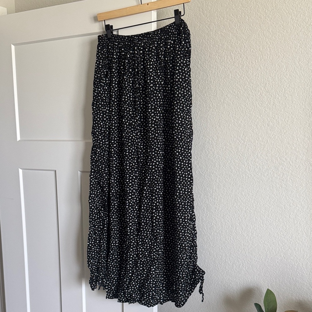 YOU + ALL Adjustable Side Floral Skirt